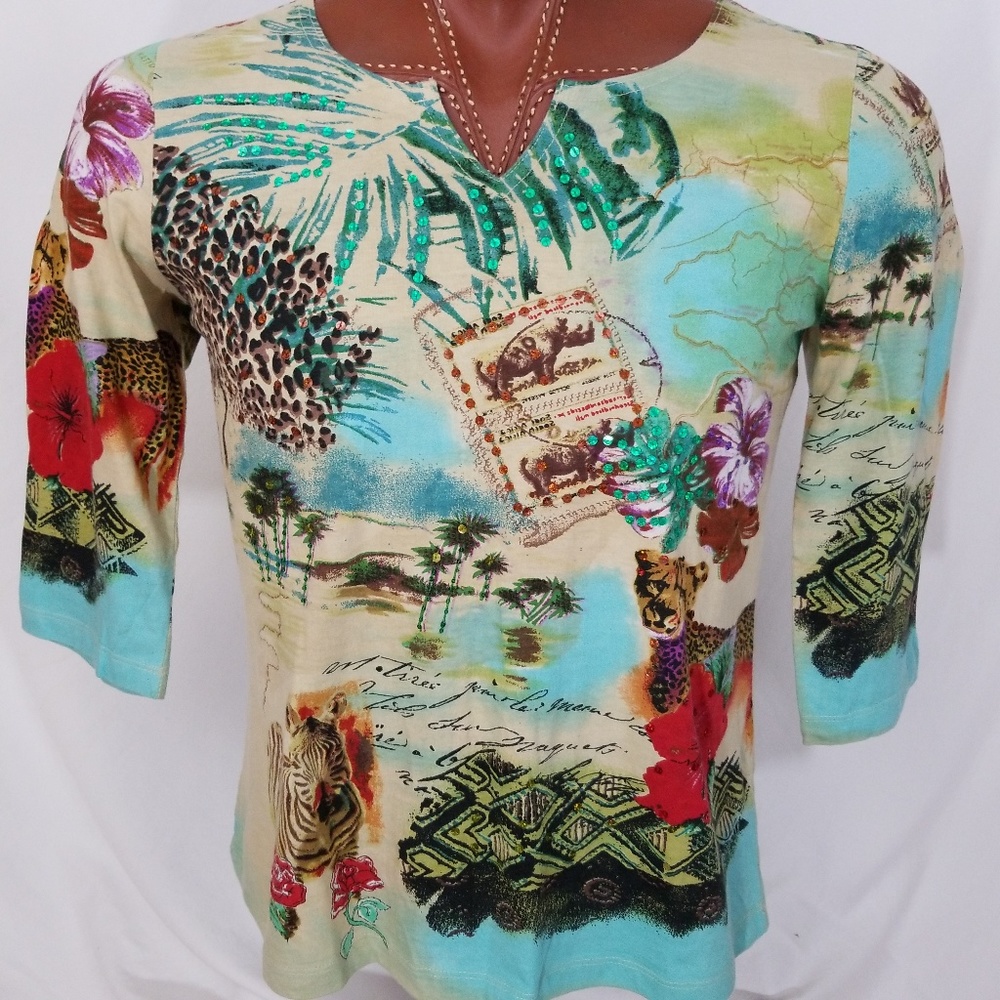 Women's Christopher Banks Africa Theme Shirt L
